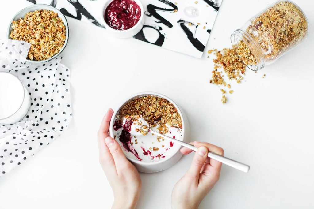 Combination of Yogurt with Cinnamon helps lose Weight